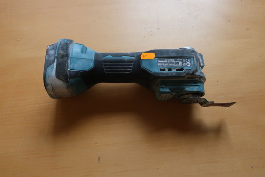 Multicutter MAKITA DTM52