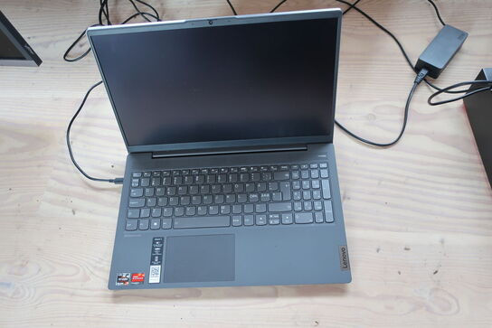 Bærbar computer LENOVO Ideapad 5 15ARE05