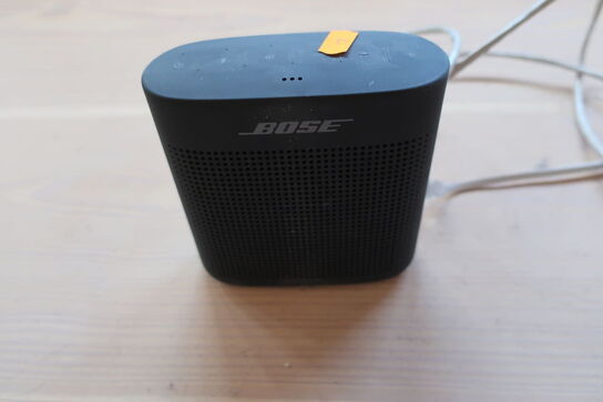 Accesspoint GOOGLE AC-1304 samt bluetooth højtaler BOSE