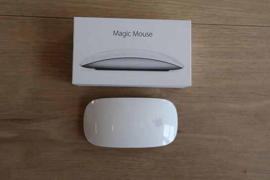 Apple Magic Mouse 2