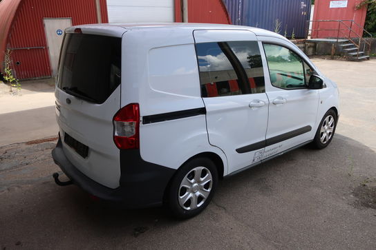 Varebil FORD TRANSIT COURIER 1.6 TDCI (95 HK) VAN