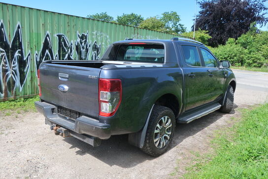 Varebil FORD RANGER 	3.2 Tdci (200 Hk) Double Cab 4x4 Automat