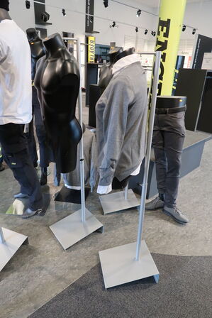 14 stk. Giner (Beklædning medfølger)
