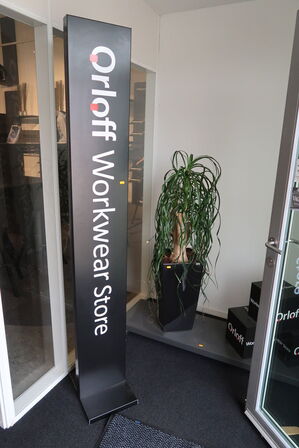 Planter, skilte samt opsatse