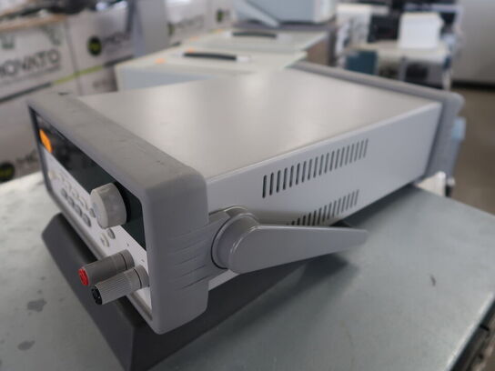 AGRILENT DC Power Supply