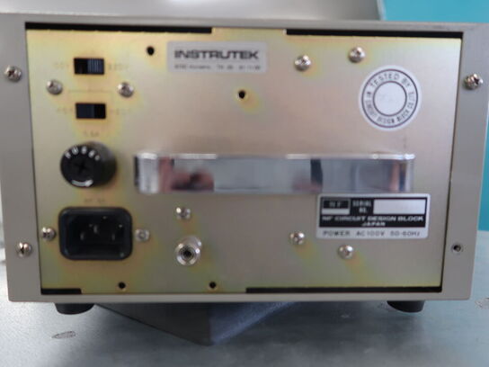 Oscillator SYNCLATOR E-1201A