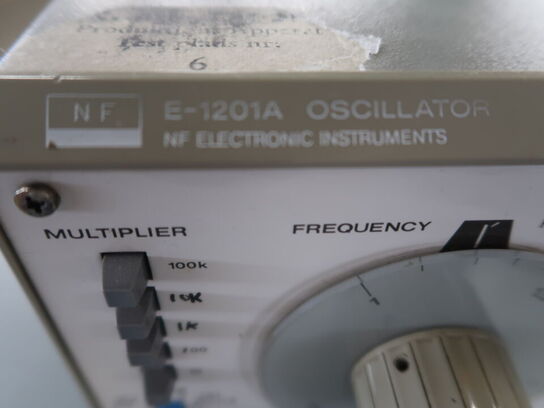 Oscillator SYNCLATOR E-1201A