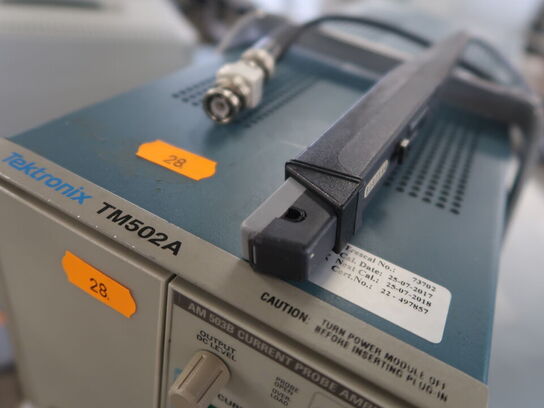 TEKTRONIX TM502A