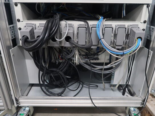 Test facilitet/skab