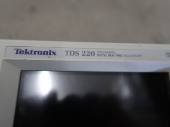 Two Channel Digital Real-Time Oscilloscope TEKTRONIX TDS 220