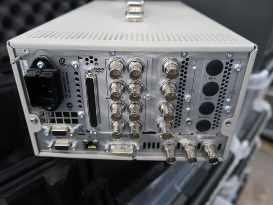 Waveform monitor TEKTRONIX WFM 8300