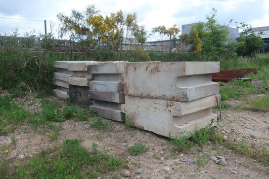 8 stk. betonsiloklodser