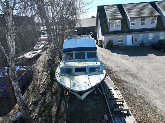 Motorbåd MIRALL 27 fod (MOMSFRI)