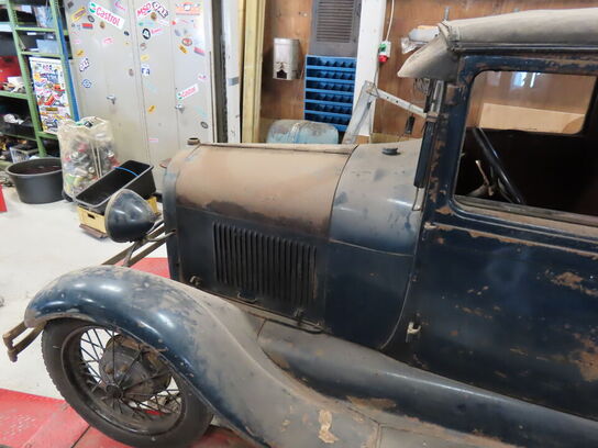 FORD Model A Doctors Coupe 1929 (MOMSFRI)
