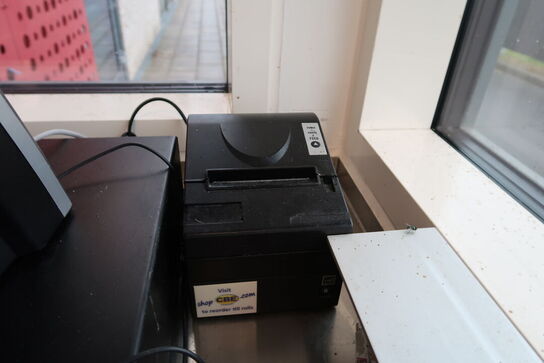Kasseapparat CBE, bonprinter, computerskærm m.m.