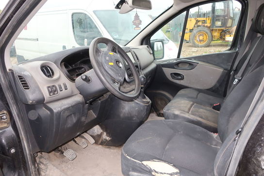 Varebil RENAULT Trafic 1.6 Dci 125 T29 L2h1