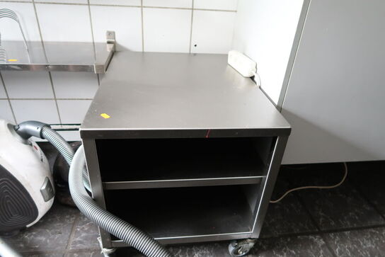 3 stk. rustfri stålhylder samt opbevaringsvogn