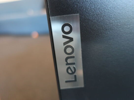 2 stk. LENOVO 24" skærme Q24i-20