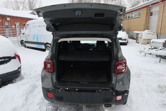 Personbil JEEP Renegade 1.3 150 DCT (momsfri)