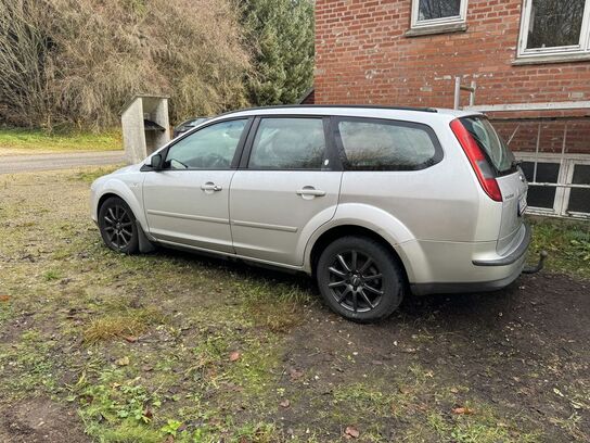 Personbil, FORD FOCUS STATIONSVOGN 1,6 MOMSFRI