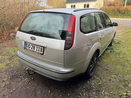 Personbil, FORD FOCUS STATIONSVOGN 1,6 MOMSFRI