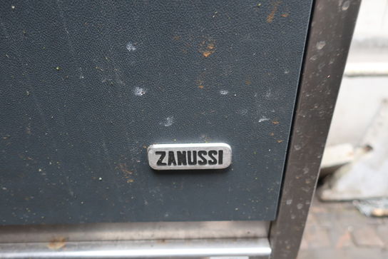 Isterningemaskine ZANUSSI (defekt)