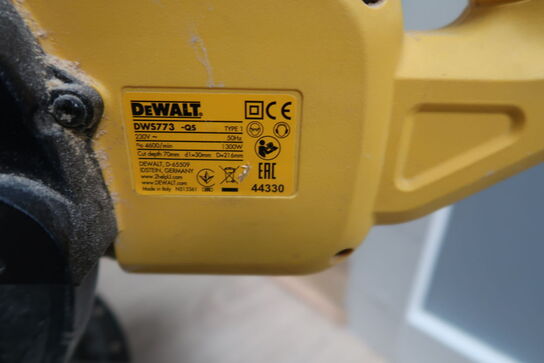 Kap-/geringssav, DeWalt DWS773-qs