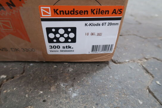 300 stk. Knudsen Kilen K-klods 6T sort 20x50x80 mm