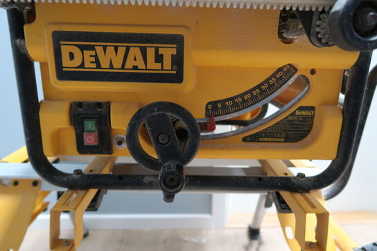 Dewalt Dw745-qs Bordsav + De7400 Arbejdsstation med hjul