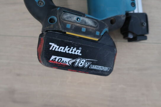 Akku hæftemaskine, Makita DST221