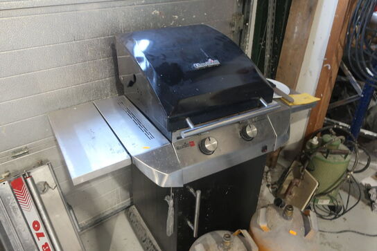 Gasgrill, CHARBROIL med 2 stk. gasflasker