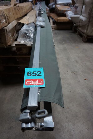 Debel standard markise Grå med grå dug 480x250 cm