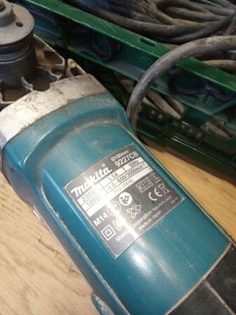 Makita 230mm vinkelsliber 