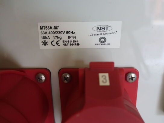 3 stk. NST MT63A-M7 eltavler 400V/63A