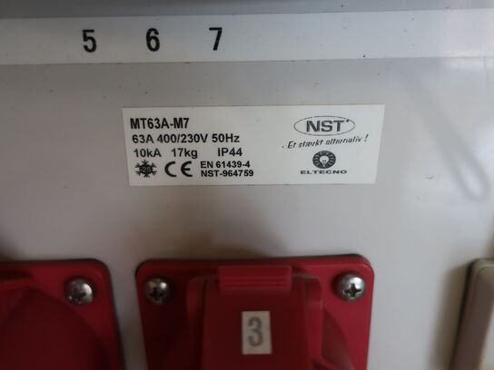 3 stk. NST MT63A-M6 & M7 eltavler 400V/63A