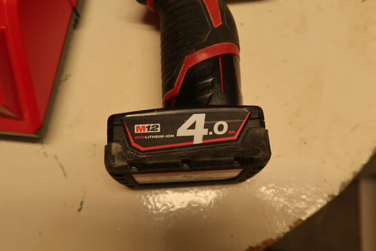 Milwaukee M12 BDD Bore-/skruemaskine 