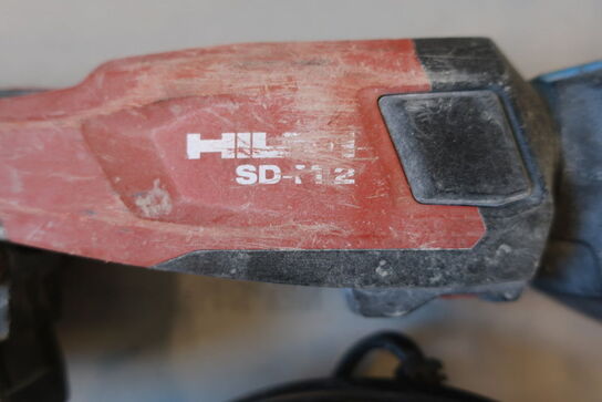 2 stk. HILTI maskiner