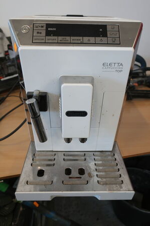 Kaffemaskine DELONGHI ECAM45 