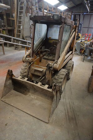 Bobcat CASE 1825