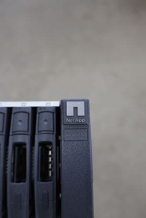 NAS server NETAPP DS2246