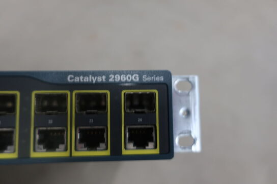 2 stk. switch CISCO Catalyst 2960-S