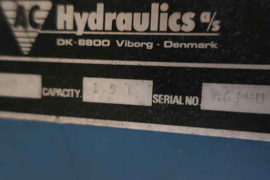 Motorkran AC HYDRAULICS 