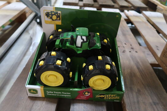 2 stk. John Deere Monster Treads med pigge