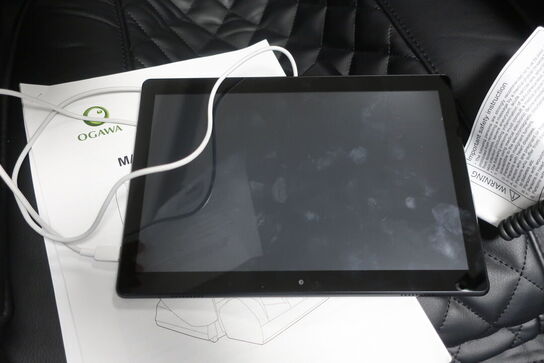 Massagestol OGAWA MASTER DRIVE AI 2.0 OG7598X med tablet og alt udstyr