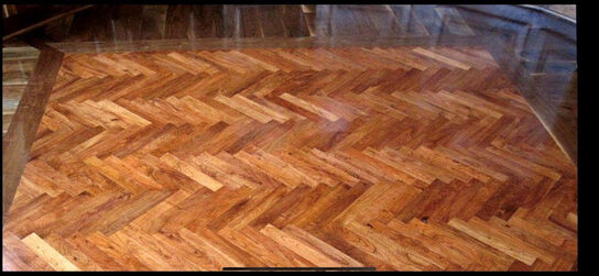 87,48 m2 Massivt Mahogny sildebens parket uden not og fer 300 * 60* 10 mm (se beskrivelse) - STARTBUD 9.000,-