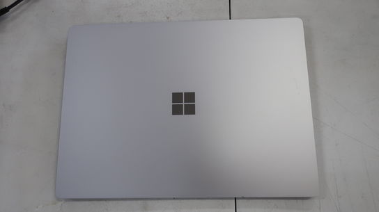 Microsoft Surface Model: 1867