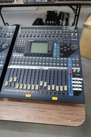 Digitalmixer YAMAHA 01V96