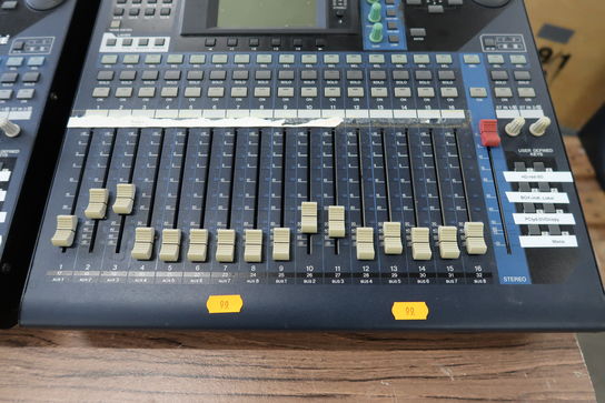 Digitalmixer YAMAHA 01V96