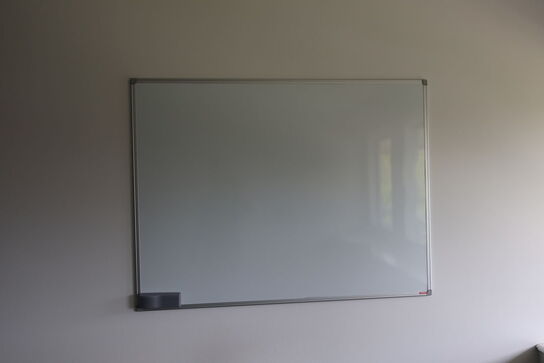 Kontorstol KINNARPS, 2 stk. whiteboards, stol, reol/skab