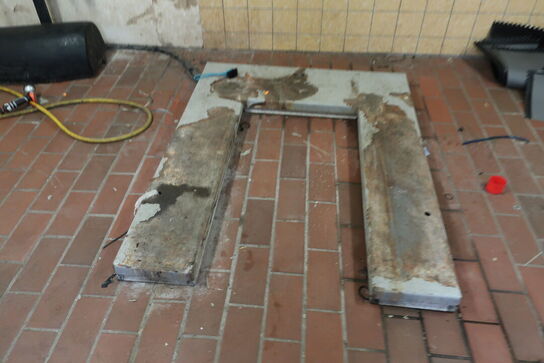 Lift SILVERSTONE 1000 kg. 